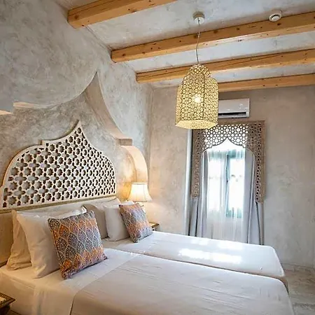 Decan Concept Boutique Estate 2*